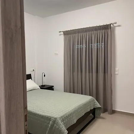 Nenes Comfort Апартаменты Корони